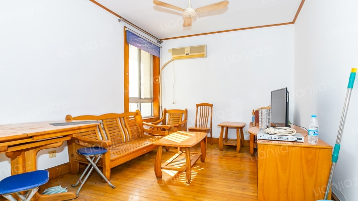 秀苑小区二手房实景图