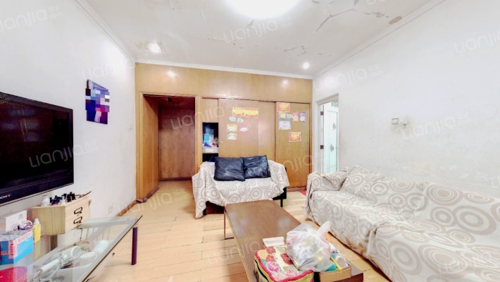 麓景路二手房实景图