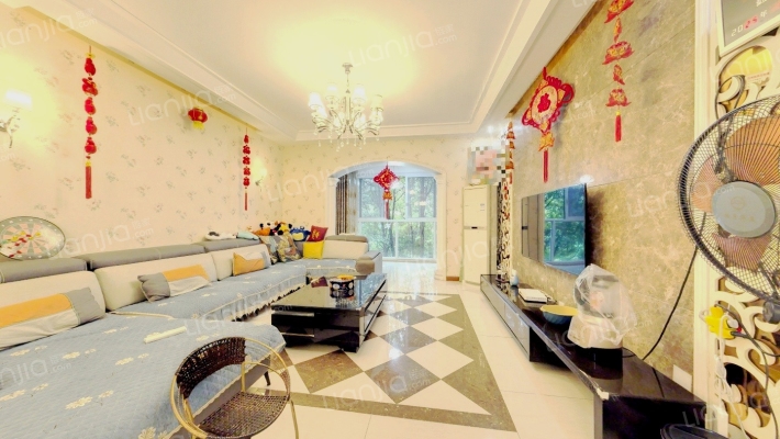 置信逸都丹郡C区二手房实景图