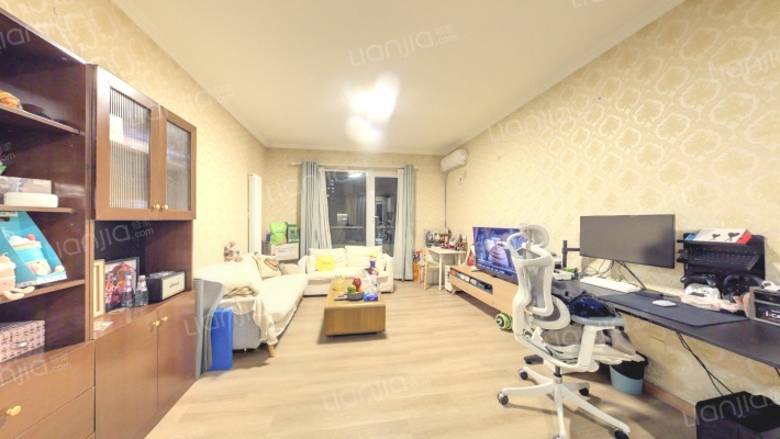 保利香槟花园二手房实景图