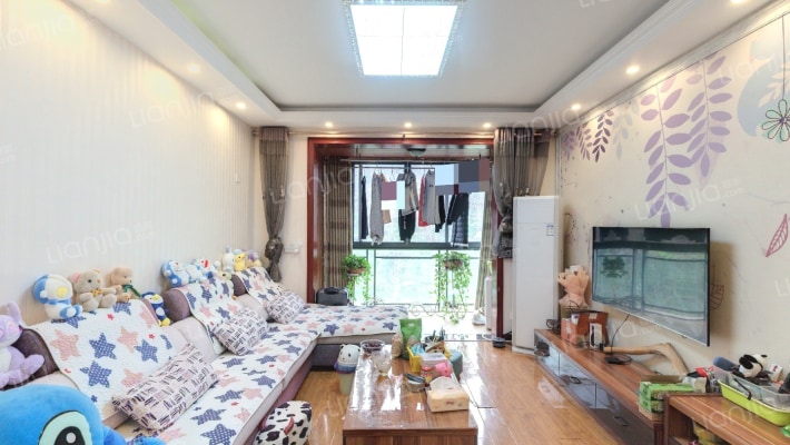 四季花都二手房实景图