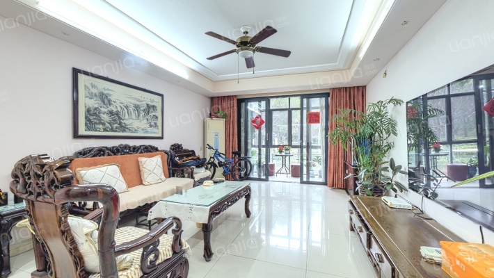 合生江湾国际公寓二手房实景图