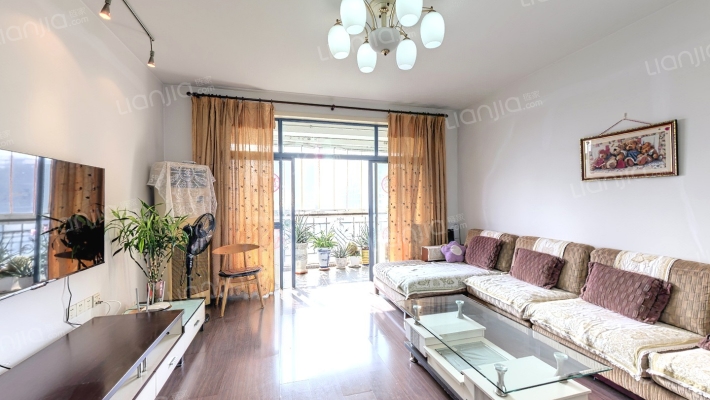 苏宁雅瑰园二手房实景图