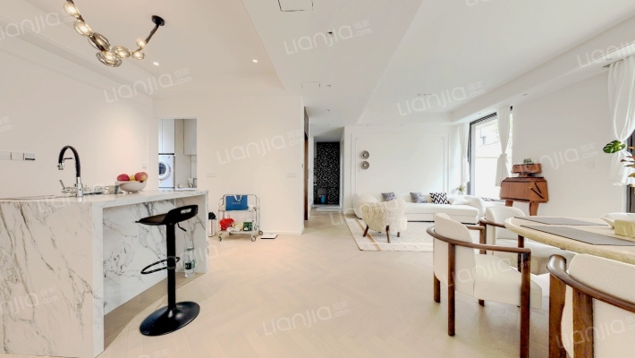 金臣颐墅二手房实景图