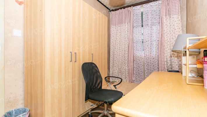 西二小区二手房实景图