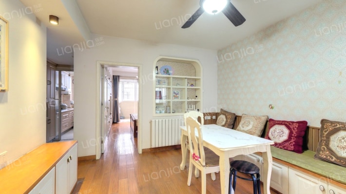 育才公寓西片二手房实景图