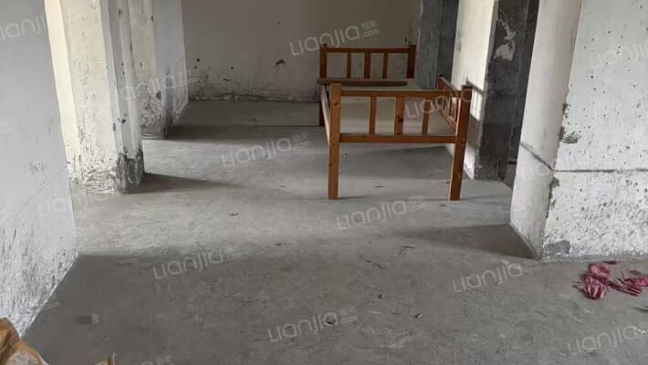 一品苑A区二手房实景图