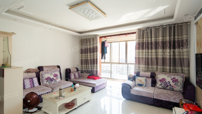 颐和一品尊府二手房实景图