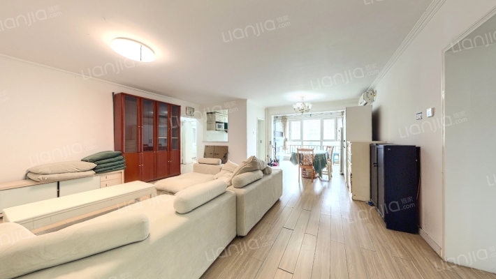 怡馨园二手房实景图