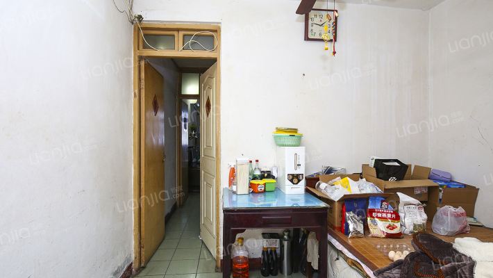 政立路830弄二手房实景图