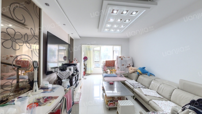 伊丽雅特湾一期二手房实景图