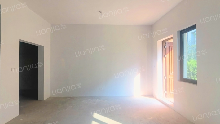 万科长基云庐二手房实景图