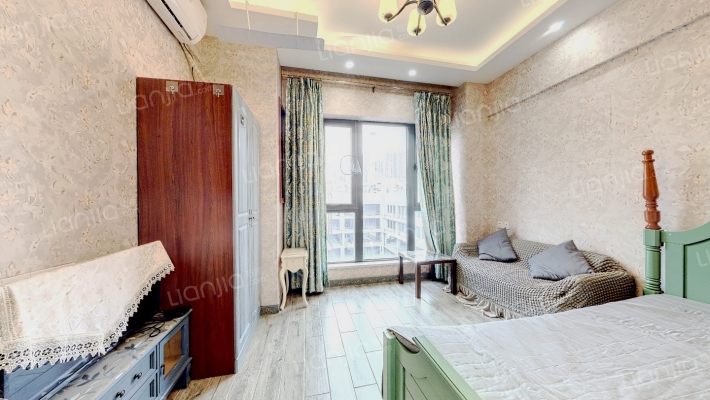 恒大学府二手房实景图