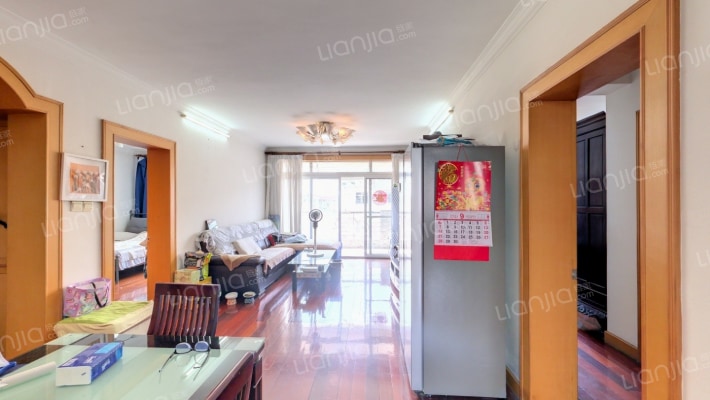 泰宸新苑二手房实景图