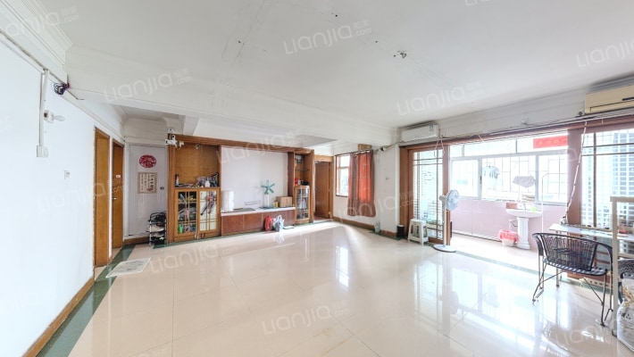新景苑二手房实景图