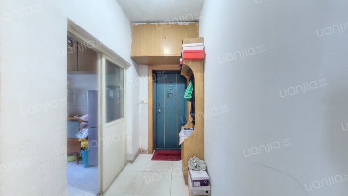 红星街农机厂宿舍二手房实景图