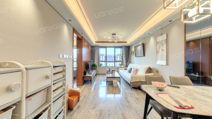 中海寰宇天下御山府二手房实景图