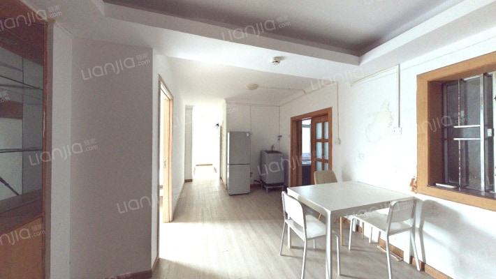 景新花园二手房实景图