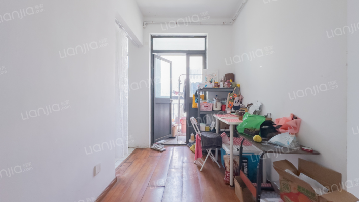 康湾苑二手房实景图