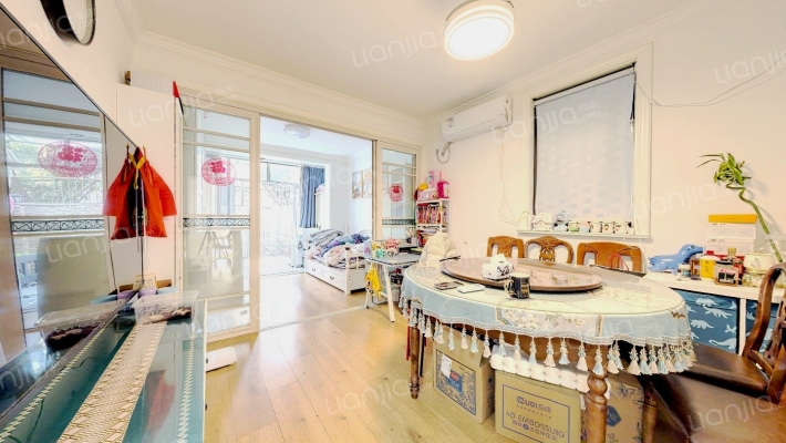 莘松二村二手房实景图