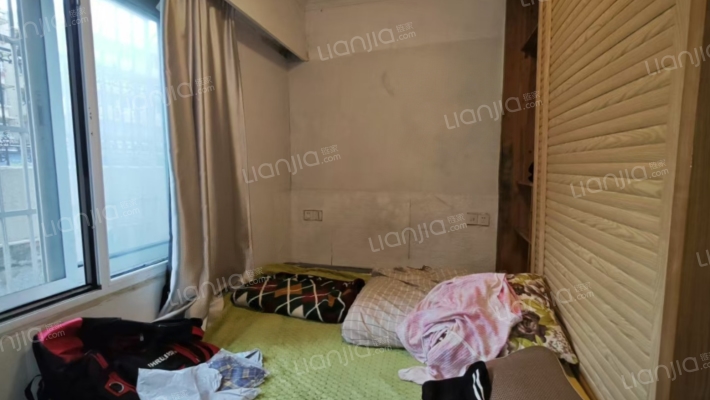 小河东村二手房实景图