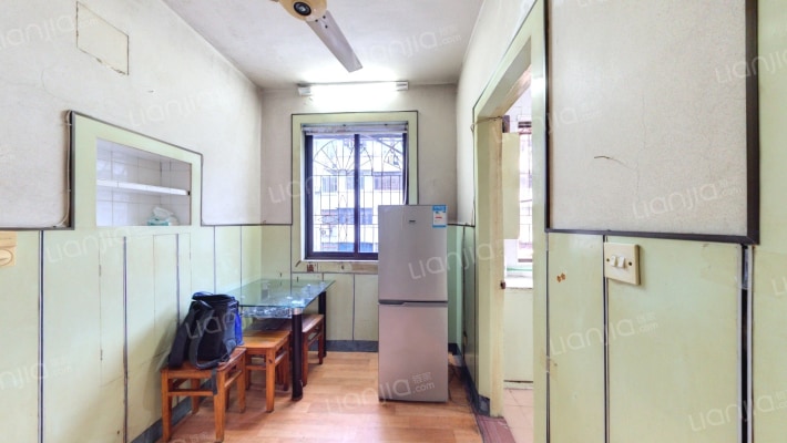 杭发厂宿舍二手房实景图