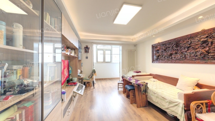 东四十条甲34号院二手房实景图