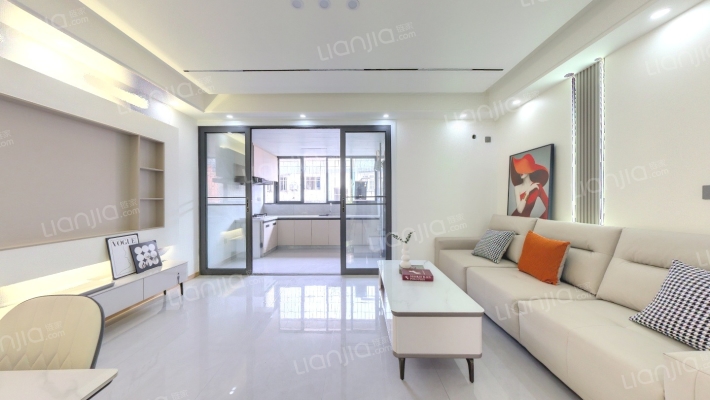 鸡冠梁路二手房实景图