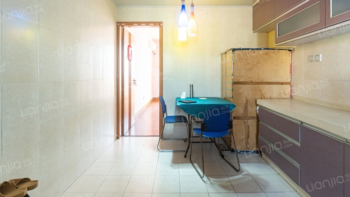 上炼三村二手房实景图