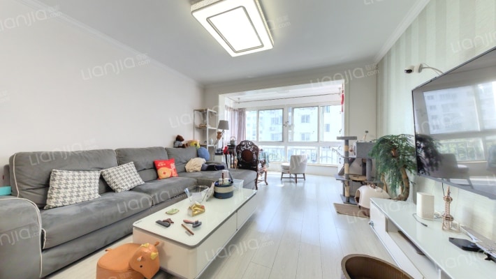 怡泰家苑二手房实景图