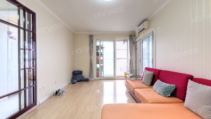 朗琴园二手房实景图