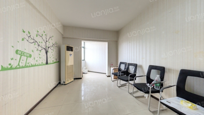 新西部医药交易大厦二手房实景图