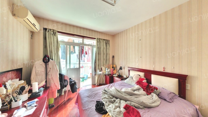 云河家园二手房实景图