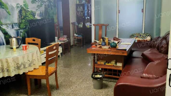 小龙坎正街241号二手房实景图