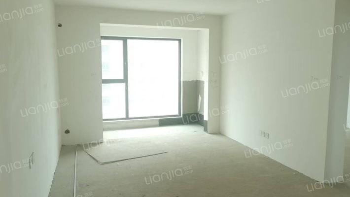 融创城二手房实景图