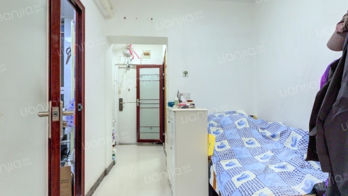 北官厅胡同甲二号院二手房实景图