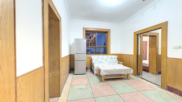 解放路社区二手房实景图