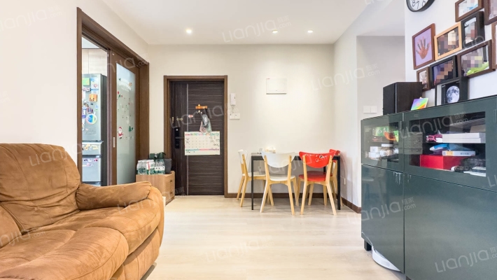 锦苑公寓二手房实景图