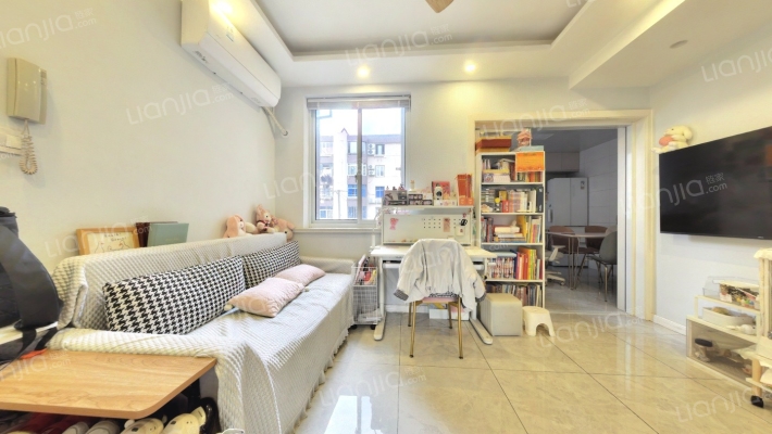 万寿新村四区二手房实景图