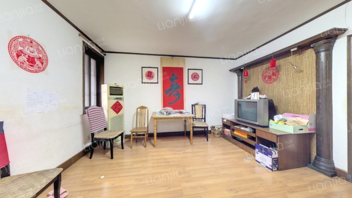 泰山花苑二手房实景图