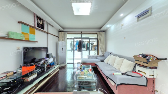 贝越水岸名邸二手房实景图