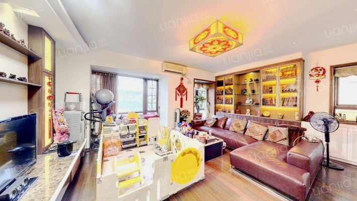 枫丹雅苑二手房实景图