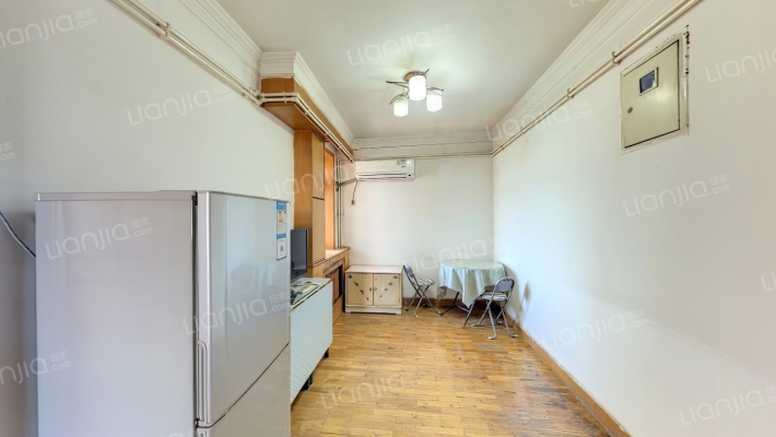 石油新村三区二手房实景图