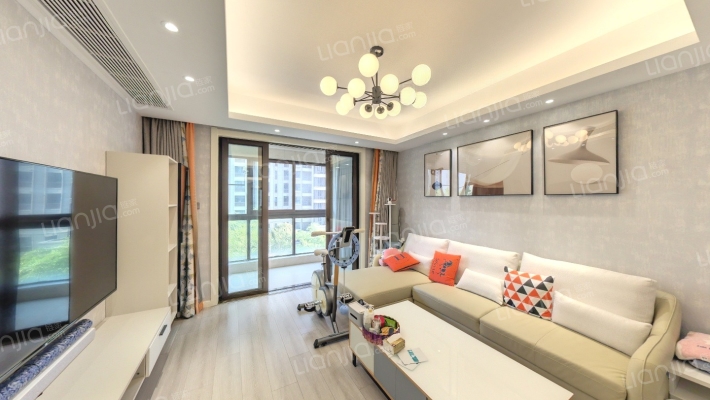 誉峰苑二手房实景图