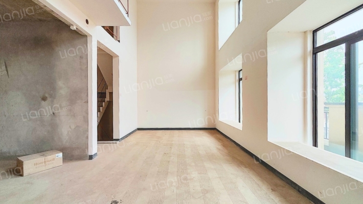 龙湖椿山二手房实景图