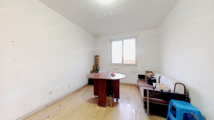 摄山星城步青苑二手房实景图