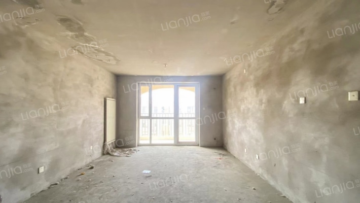 东篱新苑二手房实景图