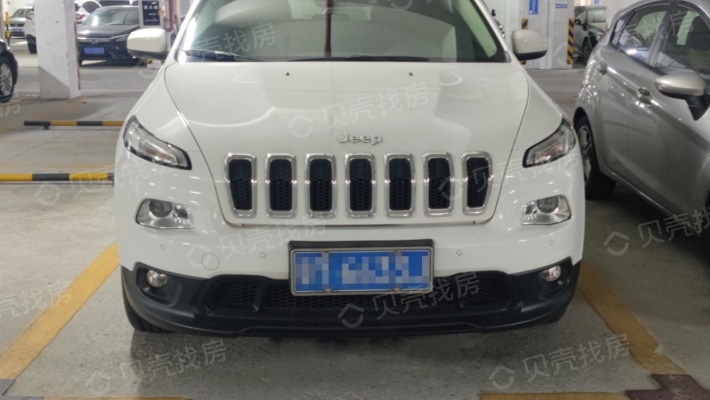 地下车库车位人车分流价格实惠 佛山丽雅苑南区二手房车位10平米 佛山贝壳找房