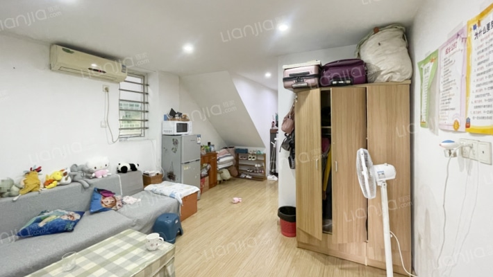 利时新里程二手房实景图