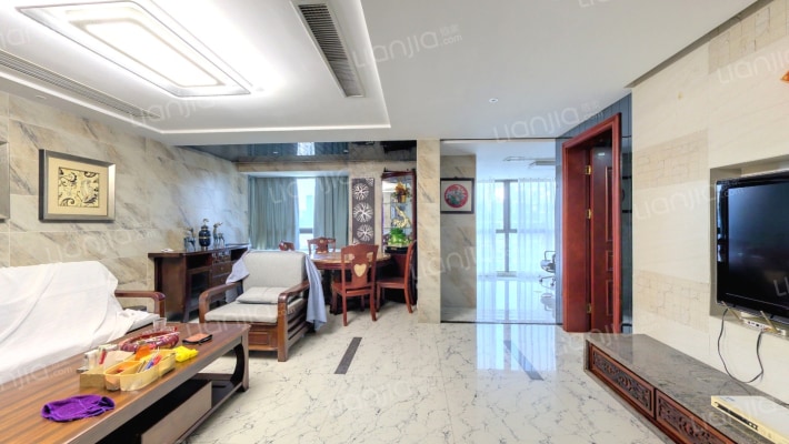 辰龙绿苑东苑二手房实景图